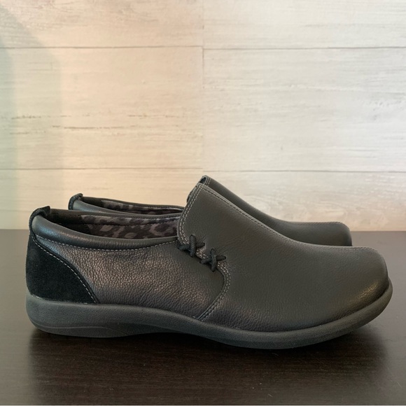 Abeo Shoes - Picture 5 of 8